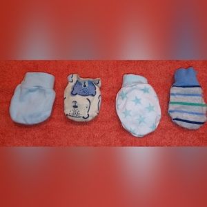 Baby boy lot, Hats, mittens, and bibs